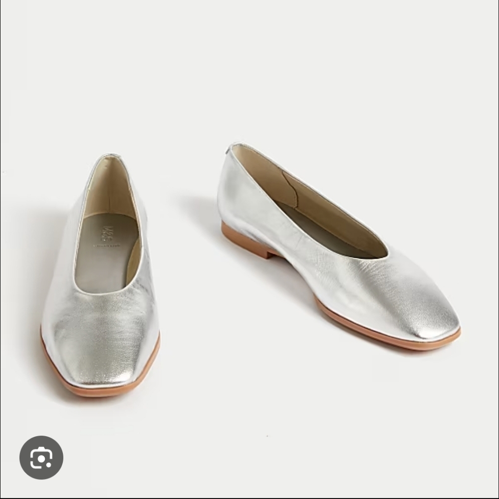 Elegant Silver Women's Flats